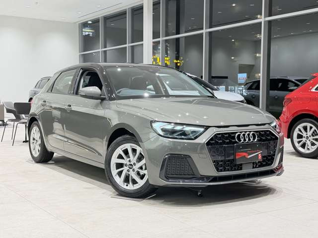 A1スポーツバック25 TFSI アドバンスド