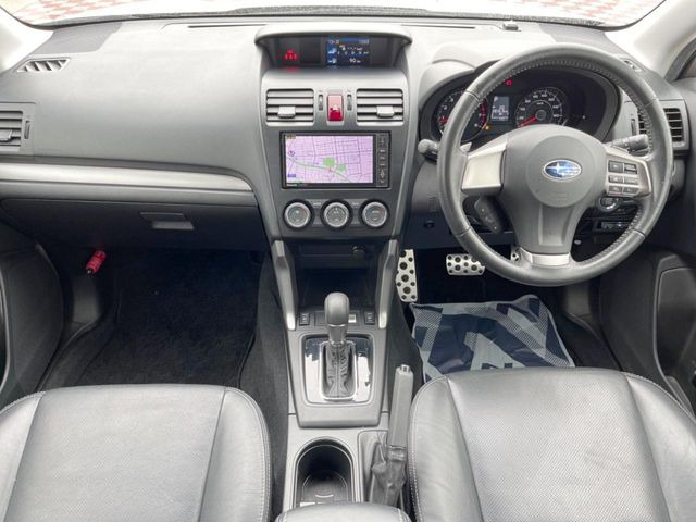 フォレスター2.0 XT アイサイト 4WD