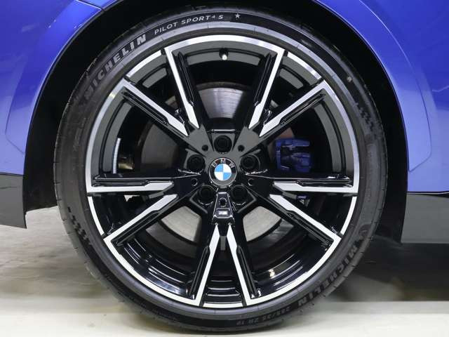 2シリーズクーペM240i xドライブ 4WD