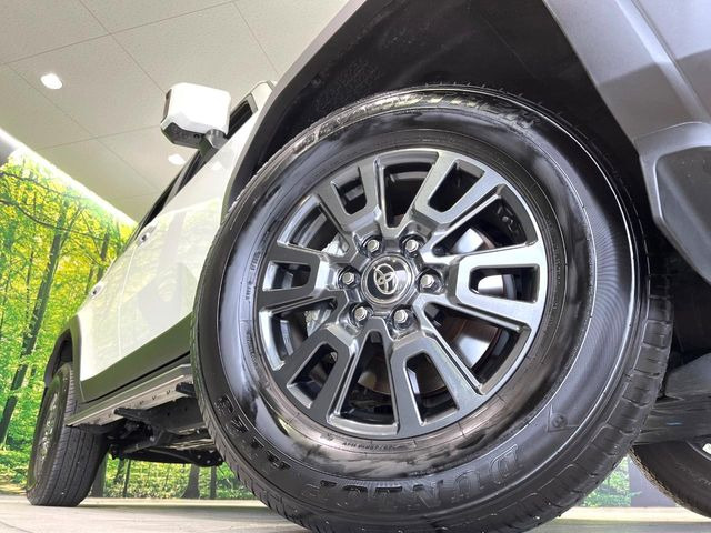 �y����18�C���`�A���~�z�C�[���z�O�ςɃ}�b�`���������A���~�z�C�[���𑕒����Ă���܂��B�e��ЊO�A���~�z�C�[����A�X�^�b�h���X�^�C�����戵�����Ă���܂��B���񂲑��k����������