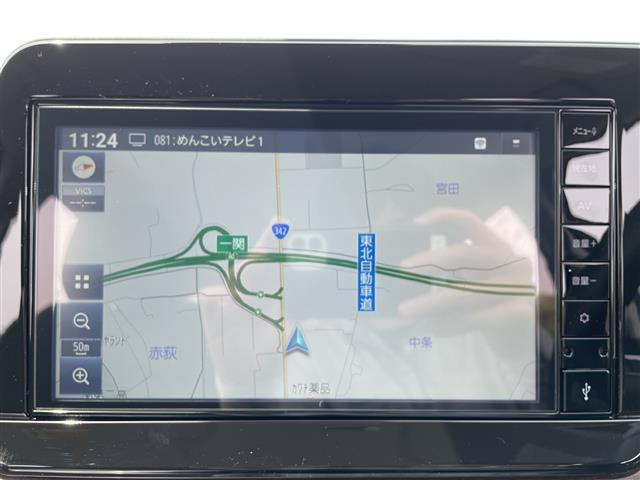 ノートオーラ1.2 G FOUR レザーエディション 4WD