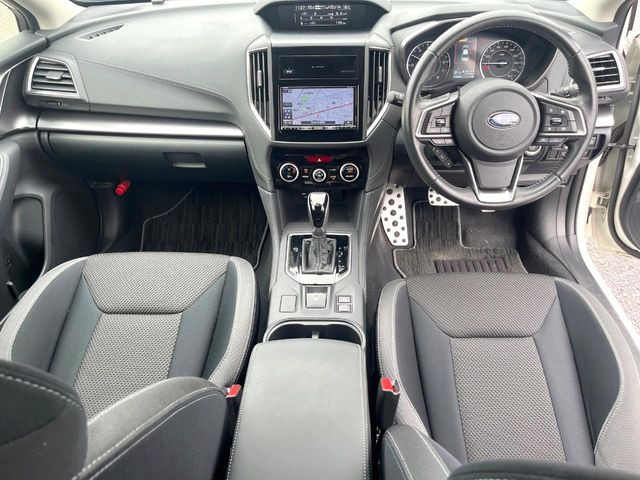 インプレッサスポーツ2.0 i-S アイサイト 4WD
