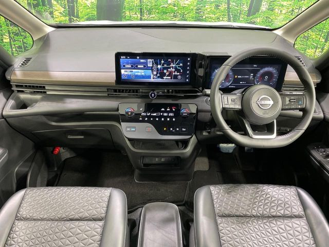 セレナ1.4 e-POWER ハイウェイスターV