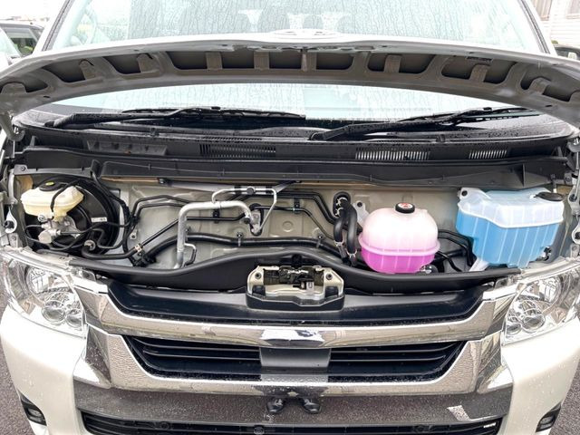 親切・丁寧な専門メカニックスタッフが応対!・車検・点検整備・事故等の修理などアフターサービスも安心。お車のカスタマイズもネクステージのサービススタッフまでご相談ください!