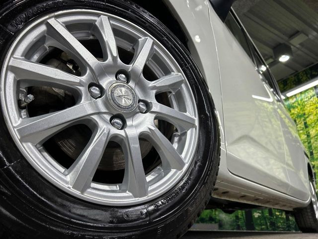 �y14�C���`�A���~�z�C�[���z�O�ςɃ}�b�`�����A���~�z�C�[���𑕒����Ă���܂��B�e��A���~�z�C�[����A�X�^�b�h���X�^�C�����戵�����Ă���܂��B���񂲑��k����������