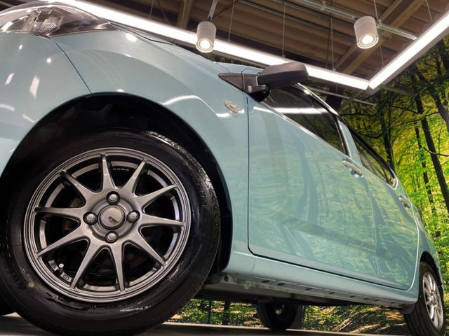 �y14�C���`�A���~�z�C�[���z�O�ςɃ}�b�`�����A���~�z�C�[���𑕒����Ă���܂��B�e��A���~�z�C�[����A�X�^�b�h���X�^�C�����戵�����Ă���܂��B���񂲑��k����������