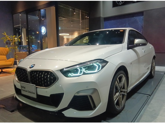 1シリーズM135 xドライブ 4WD