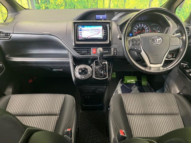 ヴォクシー2.0 ZS