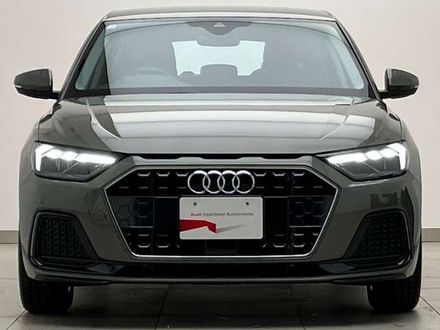 A1スポーツバック25 TFSI アドバンスド