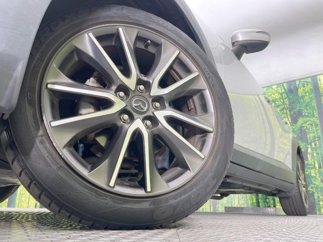 �y�����A���~�z�C�[���z�O�ςɃ}�b�`���������A���~�z�C�[���𑕒����Ă���܂��B�e��ЊO�A���~�z�C�[����A�X�^�b�h���X�^�C�����戵�����Ă���܂��B���񂲑��k����������