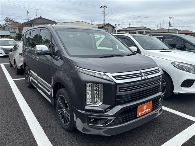 �f���JD�F5�i�O�H�j�A�[�o���M�A 2.2 G �p���[�p�b�P�[�W 4WD�@�։��� ����10.1�C���`�i�r ���Îԉ摜