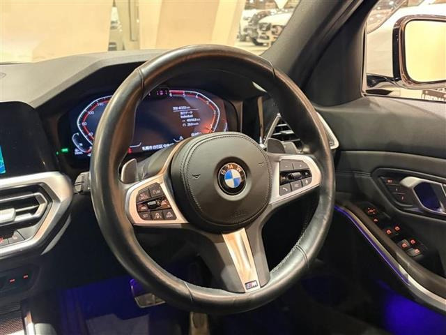 3シリーズセダン320d xドライブ Mスポーツ 4WD