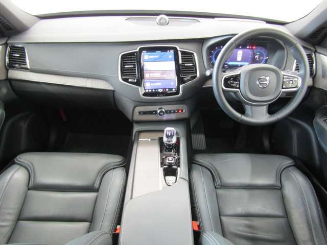 XC90リチャージ PHEV T8 AWD アルティメット 4WD