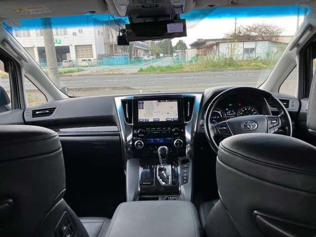 ヴェルファイアハイブリッド 2.5 ZR Gエディション E-Four 4WD