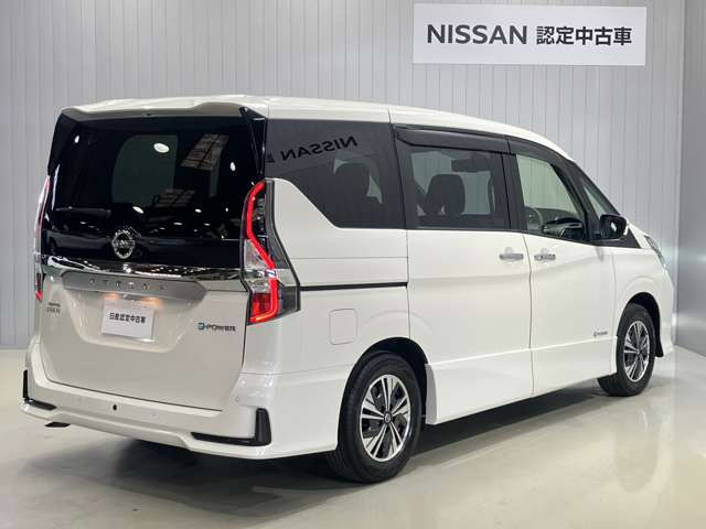 セレナ1.2 e-POWER ハイウェイスターV