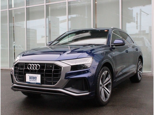Q855 TFSI クワトロ デビューパッケージ Sライン 4WD