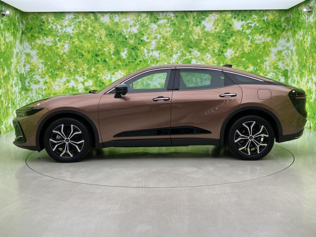 クラウンクロスオーバー2.5 G E-Four 4WD