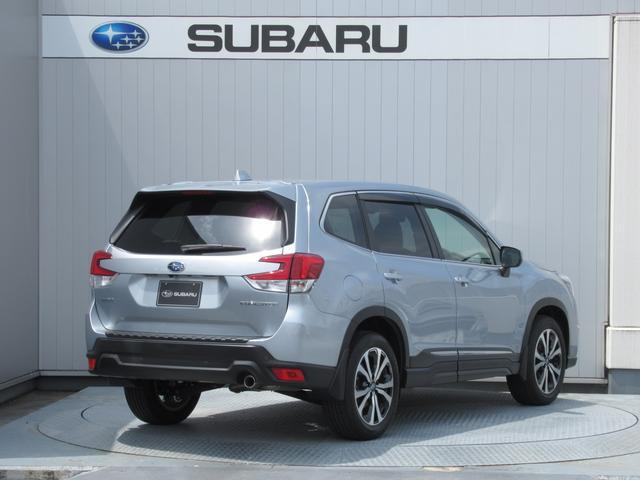 フォレスター2.5 プレミアム 4WD