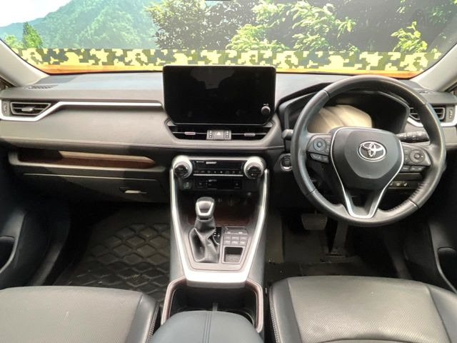 RAV42.0 G 4WD