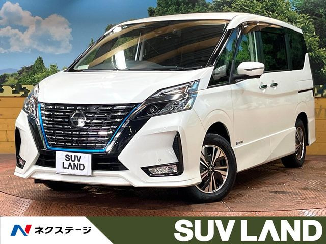 セレナ1.2 e-POWER ハイウェイスターV