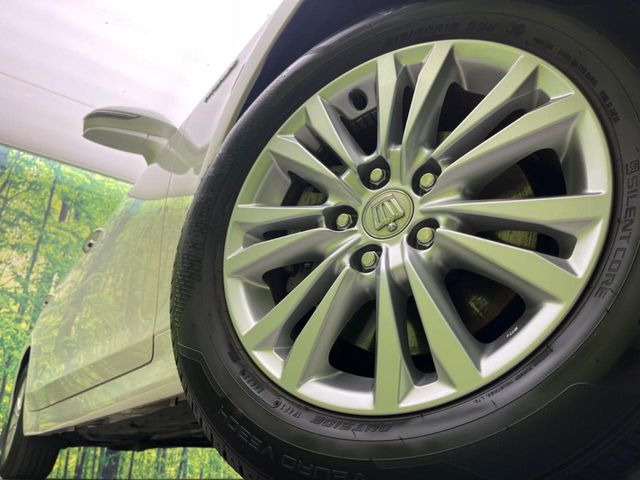 �y����16�C���`�A���~�z�C�[���z�O�ςɃ}�b�`���������A���~�z�C�[���𑕒����Ă���܂��B�e��ЊO�A���~�z�C�[����A�X�^�b�h���X�^�C�����戵�����Ă���܂��B���񂲑��k����������