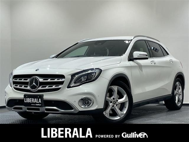 GLAクラスGLA220 4マチック 4WD