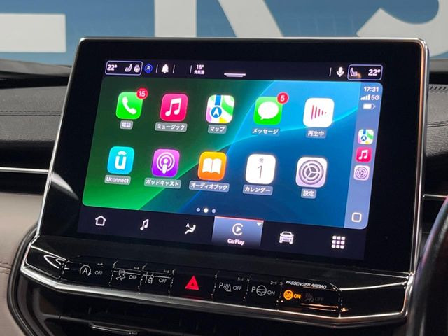 ��Apple Car Play:�X�}�z�Ƃ̗L���ڑ��ŁA�i�r�E�I�[�f�B�I�Đ��ȂǃX�}�z�̃A�v���@�\����ʂł��g����֗��@�\�ł�!