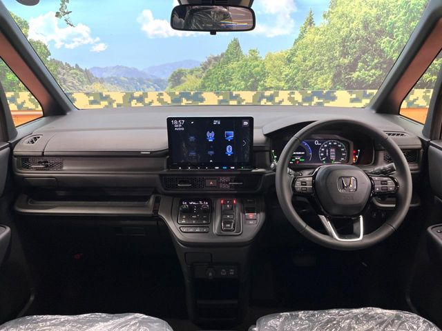 ステップワゴン2.0 e:HEV スパーダ
