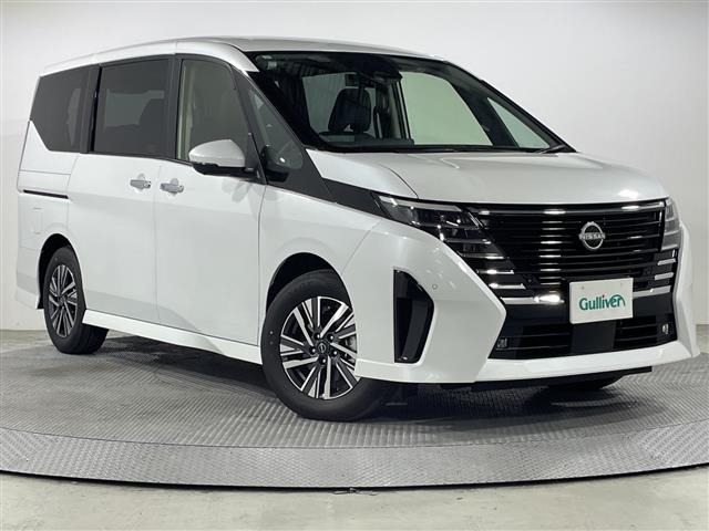 セレナ1.4 e-POWER ハイウェイスターV