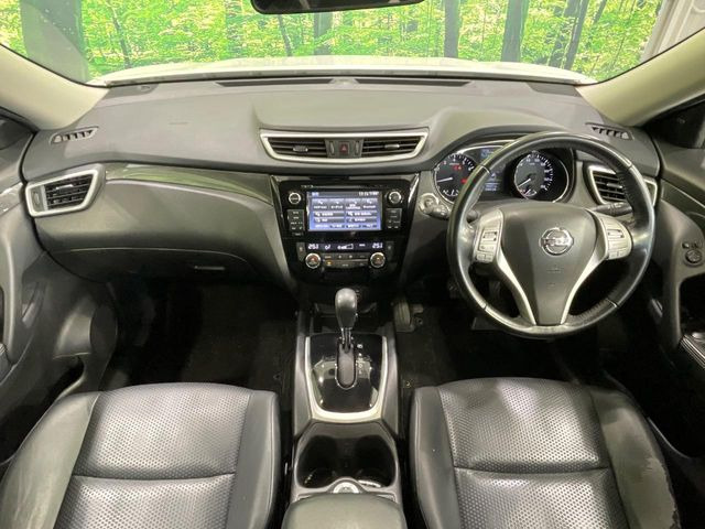 エクストレイル2.0 20Xt エマージェンシーブレーキパッケージ