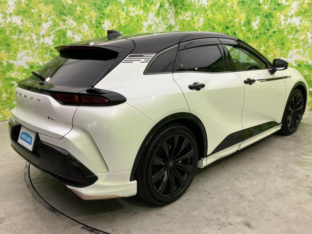 クラウンスポーツ2.5 Z E-Four 4WD