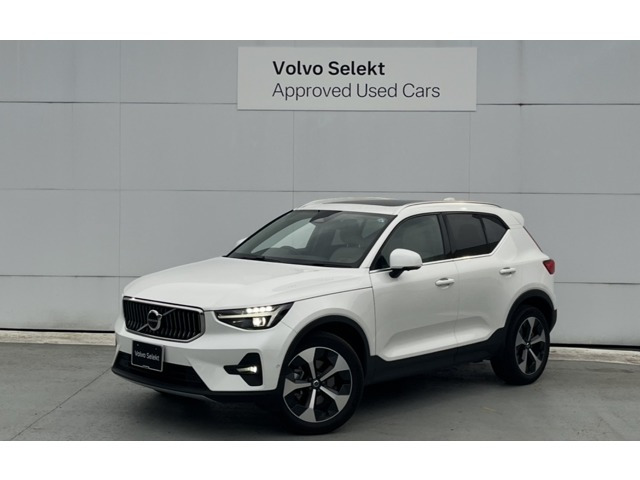 XC40ウルトラ B4 AWD 4WD