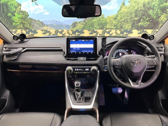 RAV42.0 G 4WD