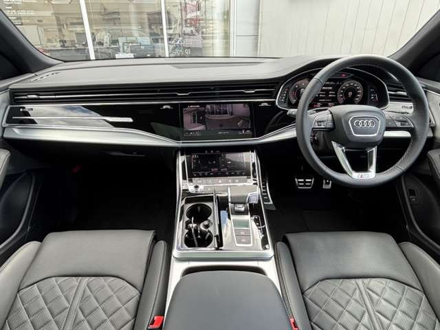Q850 TDI クワトロ Sライン ディーゼル 4WD
