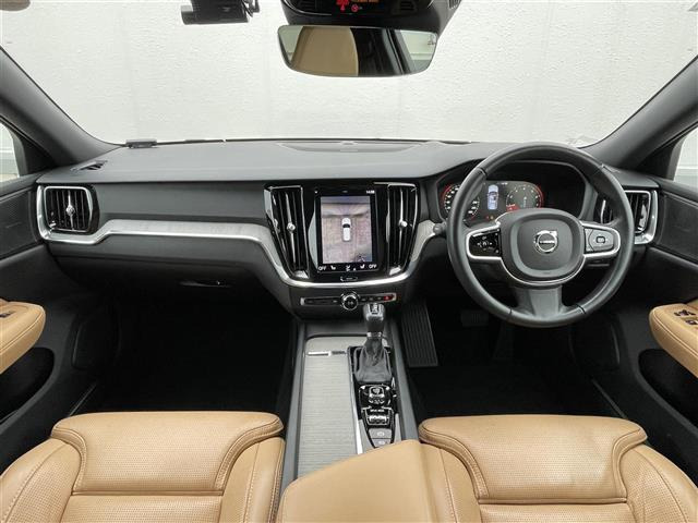 V60T5 インスクリプション