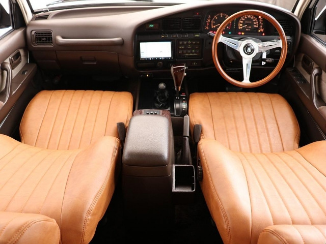 ランドクルーザー804.5 VXリミテッド 4WD
