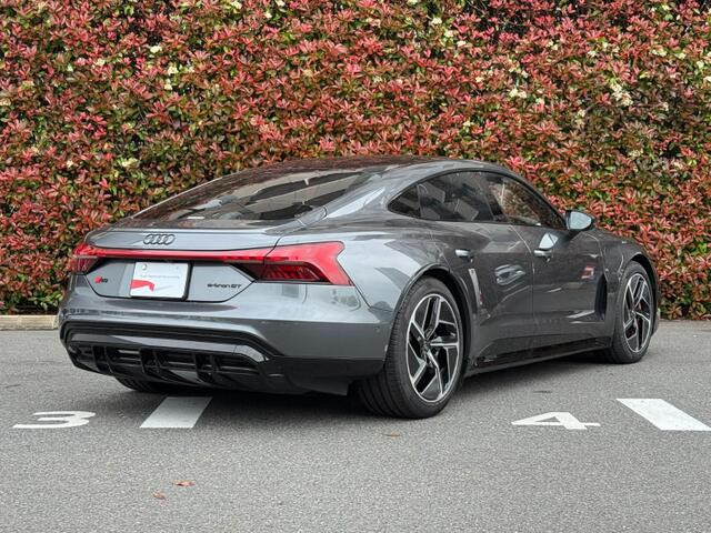 RS e-tron GT