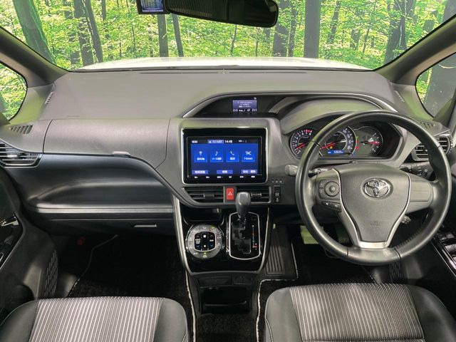 ヴォクシー2.0 ZS 煌