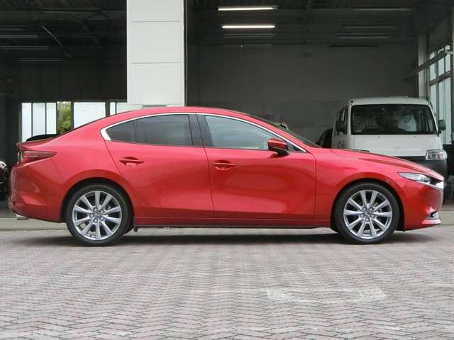 MAZDA3セダン2.0 20S Lパッケージ