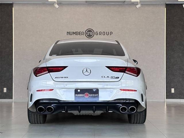 CLAクラスAMG CLA45 S 4マチックプラス 4WD