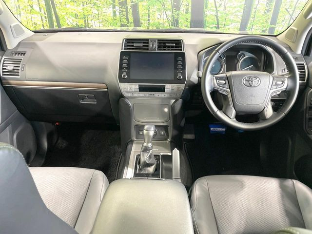 ランドクルーザープラド2.7 TX Lパッケージ マットブラック エディション 4WD