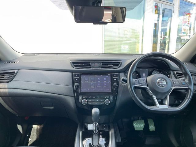 エクストレイル2.0 20Xi