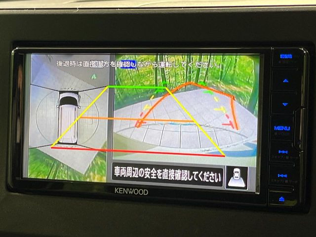 �y�}���`�A���E���h���j�^�[�z��p�̃J�����ɂ��A�ォ�猩���낵���悤�Ȏ��_��360�x�N���}�̎��͂��m�F���邱�Ƃ��ł��܂������p�������m�F���₷���A�����ꏊ�ł̐؂�Ԃ��⒓�Ԃ��X���[�Y�ɍs���܂��B