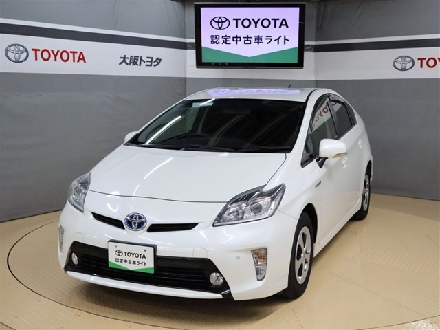 プリウス1.8 S
