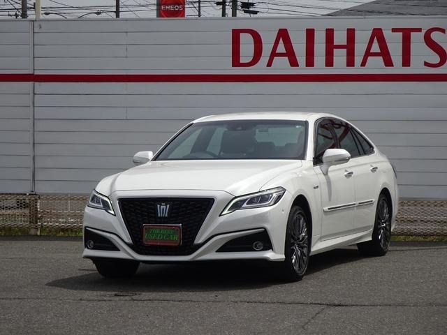 クラウンハイブリッド 2.5 G エグゼクティブ Four 4WD