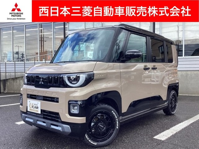デリカミニT プレミアム 4WD