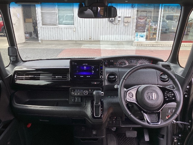 N-BOXカスタム