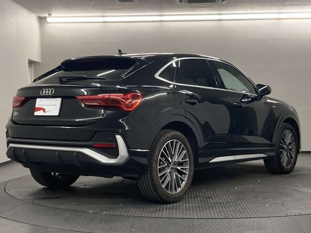 Q3
