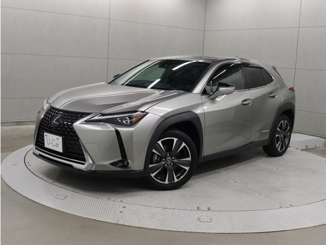 UX250h バージョンL 4WD