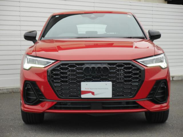 Q3